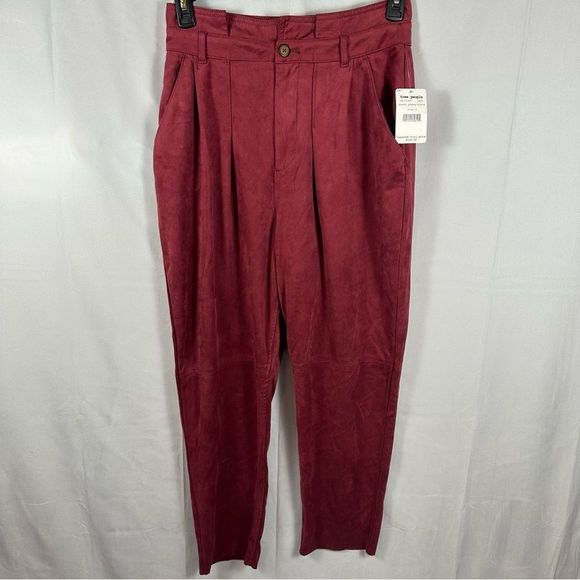 Free People Vegan Faux Suede Pants Cropped Pants Queen Pomegranate 6 NWT - Picture 3 of 9